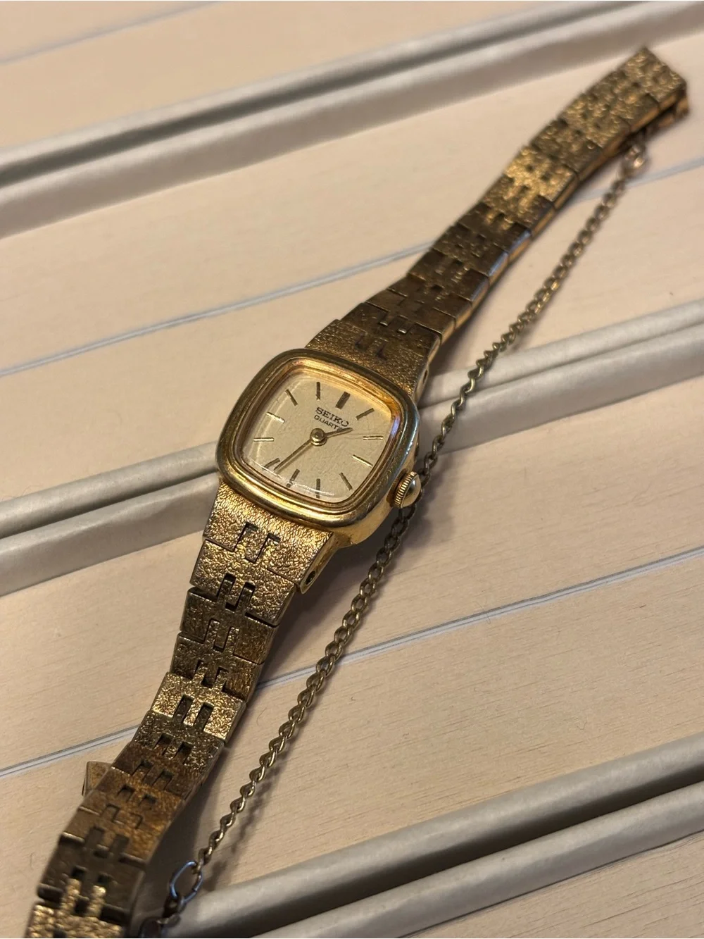 Women's Seiko Gold Bracelet Watch S420-5079 New Battery Working